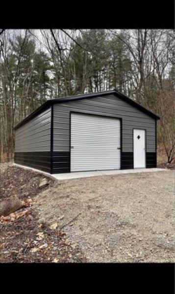 20x31x9 Metal Garage