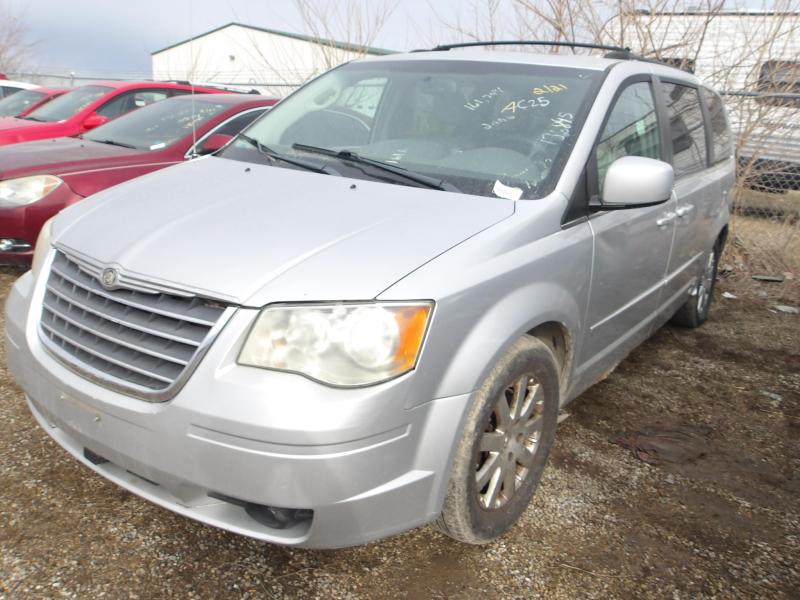 AC25 - 2008 Chrysler Town & Country