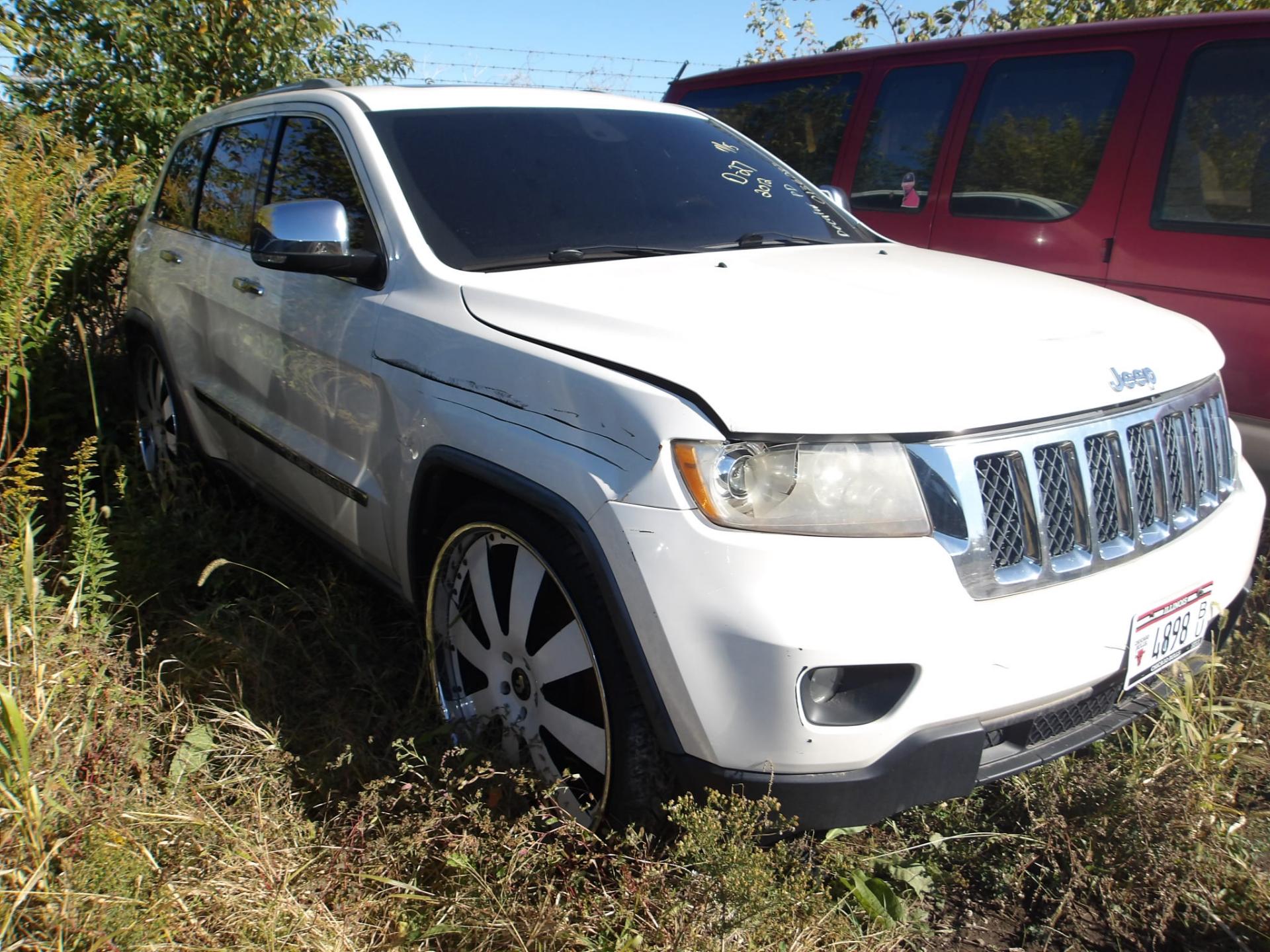 D27- 2012 JEEP GRAND CHEROKEE ***MECHANICS SPECIAL**