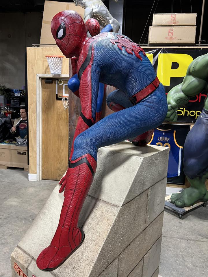 Marvel Spiderman Homecoming Statue