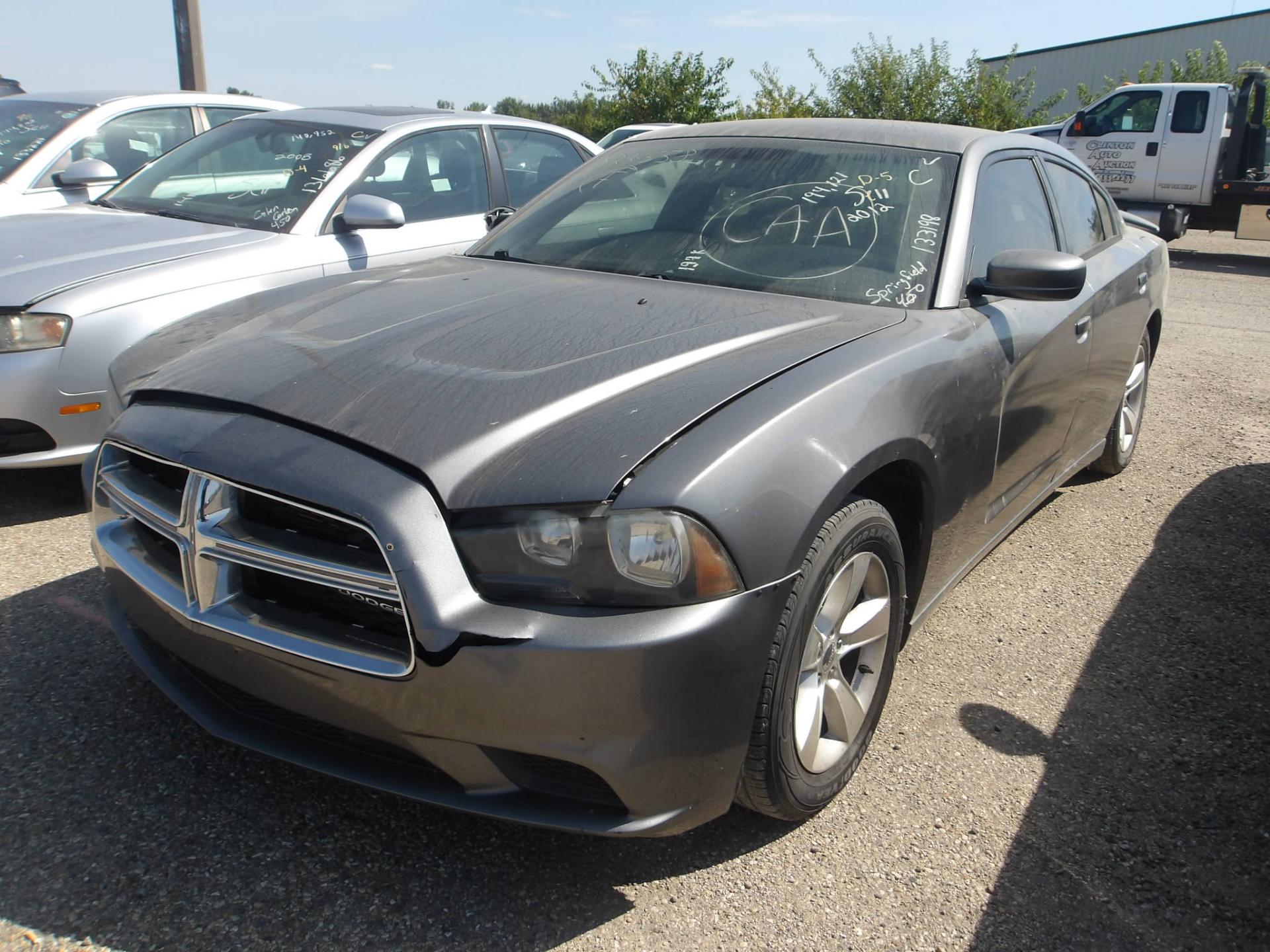 D5 - 2012 Dodge Charger SE