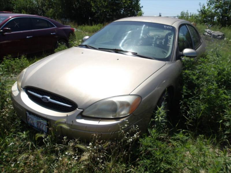 D138 - 2000 Ford Taurus SES *** Mechanics Special ***