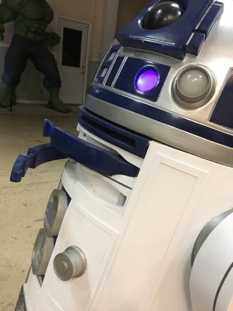 Life Size Star Wars Remote Controlled R2D2