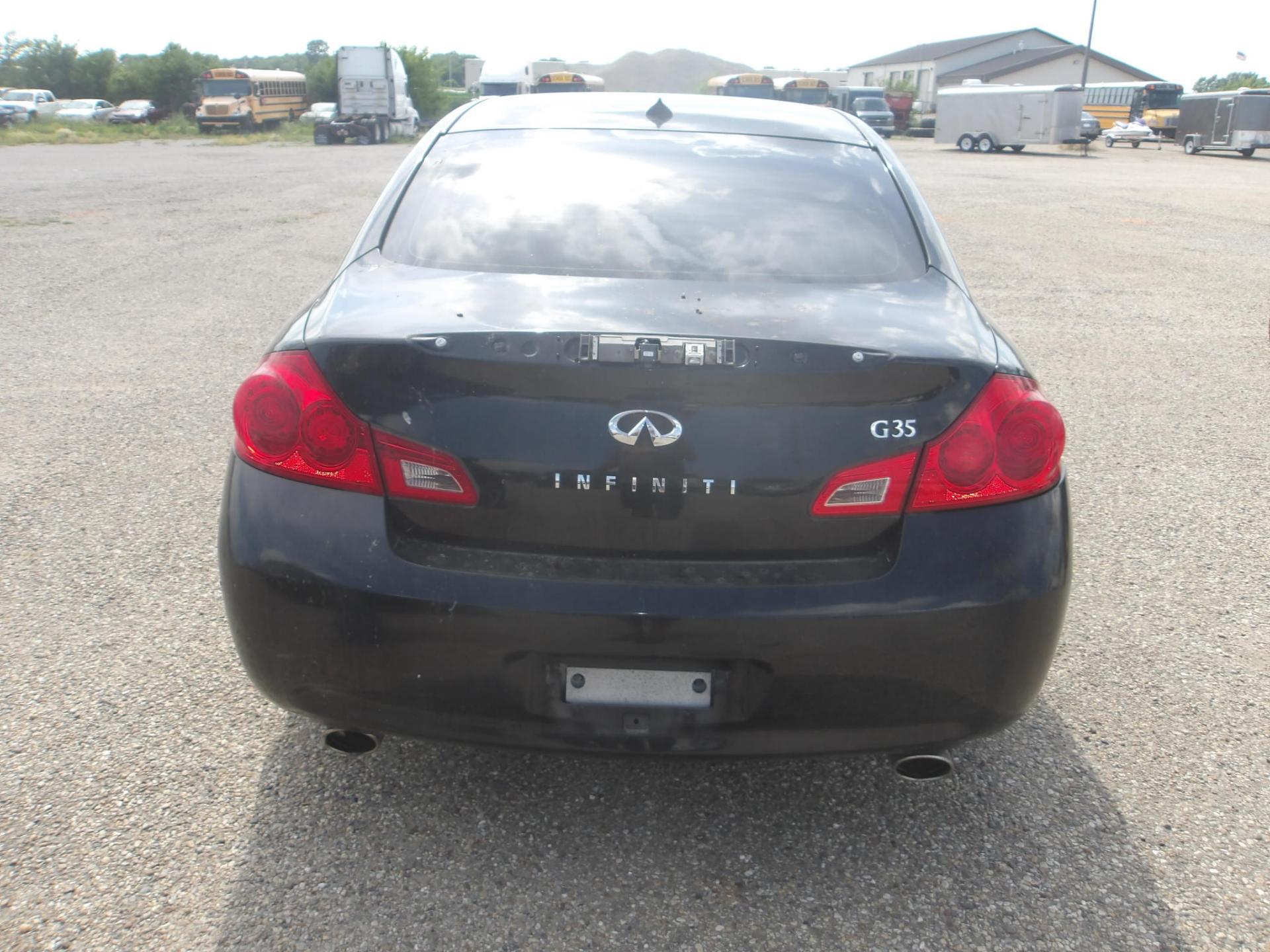 D36 - 2008 Infiniti G35