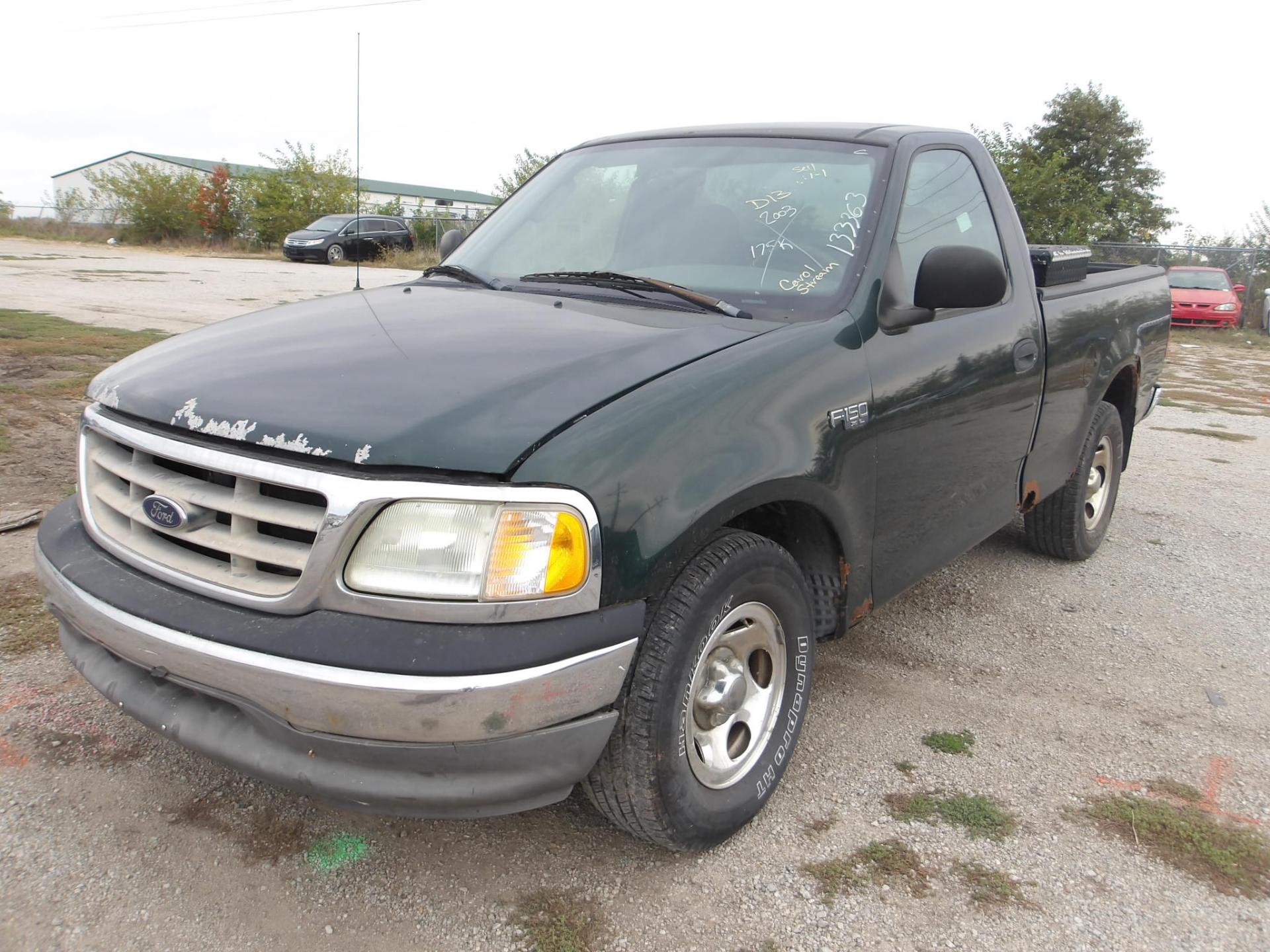 D13 - 2003 Ford F-150 XL