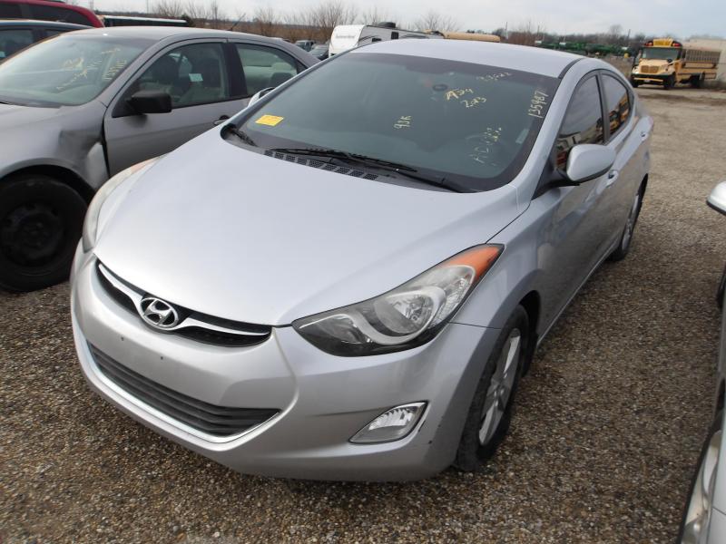 A84 - 2013 Hyundai Elantra *** REPO ***
