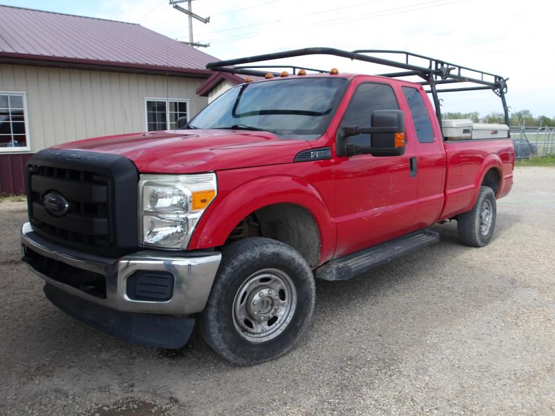 C59 - 2015 Ford F-250 *** Retired construction truck*** Sells with No Reserve ***