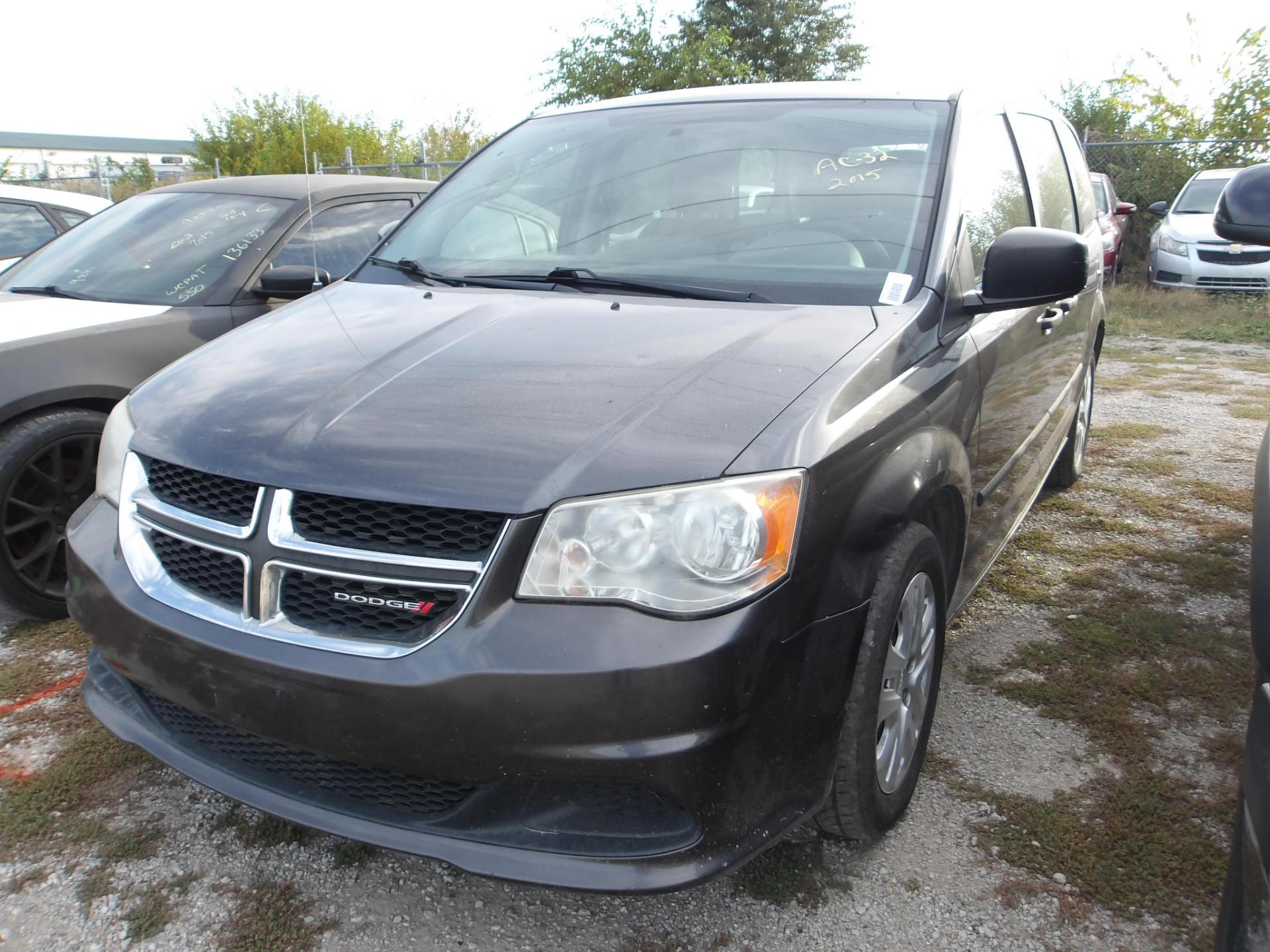 AC32 - 2014 Dodge Grand Caravan SE