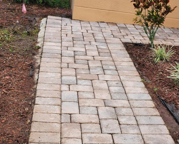 Paver Cleaning &amp; Sealing