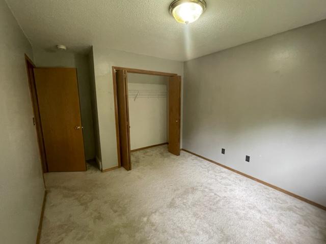 400 N Linwood Ct