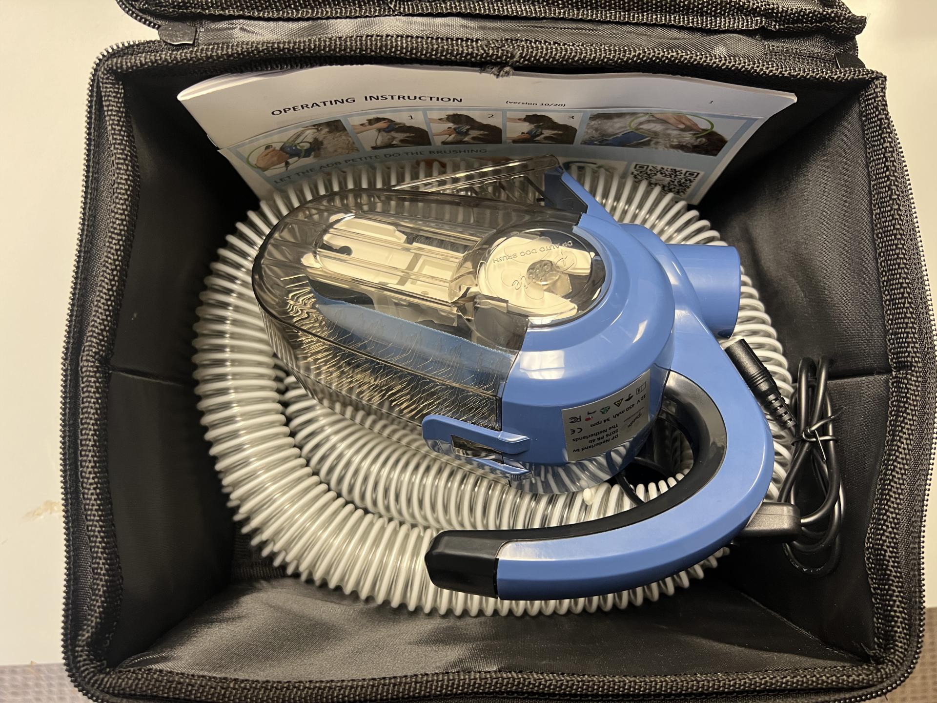 Petite Dp Auto Dog Brush