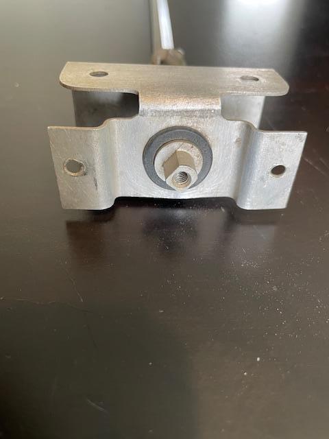 Cessna 172N Fuel Selector Valve Shaft & Bracket Assembly. Used.