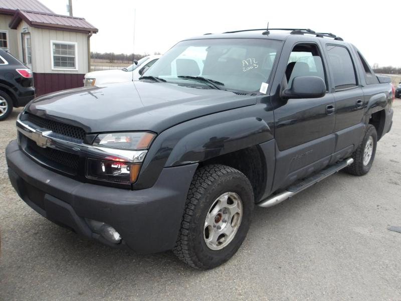 A72 - 2003 Chevrolet Avalanche