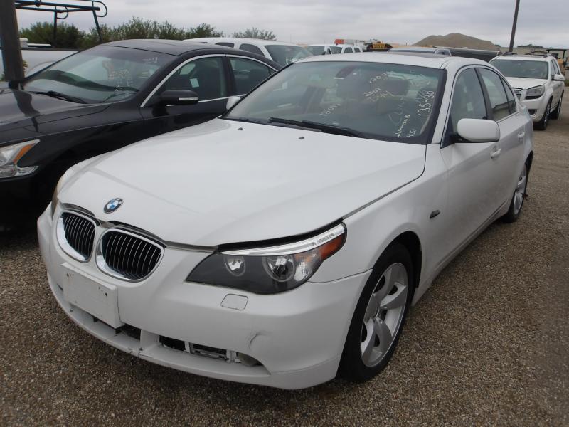 D44 - 2007 BMW 525I