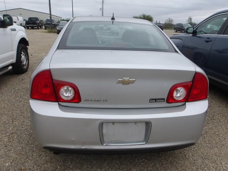 D42 - 2011 Chevrolet Malibu 1LT
