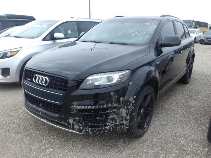 D17 - 2015 Audi Q7 S Line