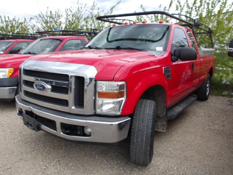 C52 - 2008 Ford F-250 *** Retired construction truck*** Sells with No Reserve ***