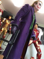 DC Comics Batman The Dark Knight Heath Ledger Joker