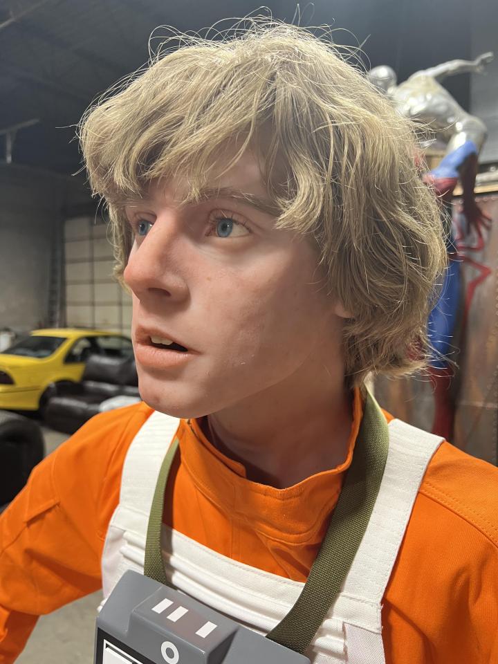 Life Size Star Wars Luke Skywalker X-Wing Fighter Pilot