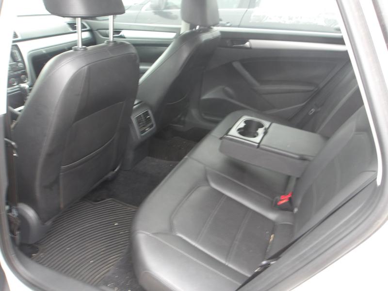 D14 - 2013 Volkswagen Passat TDI SE