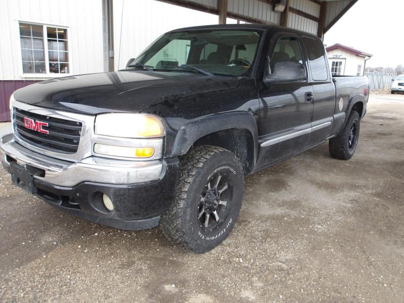 A44 - 2006 GMC Sierra 1500