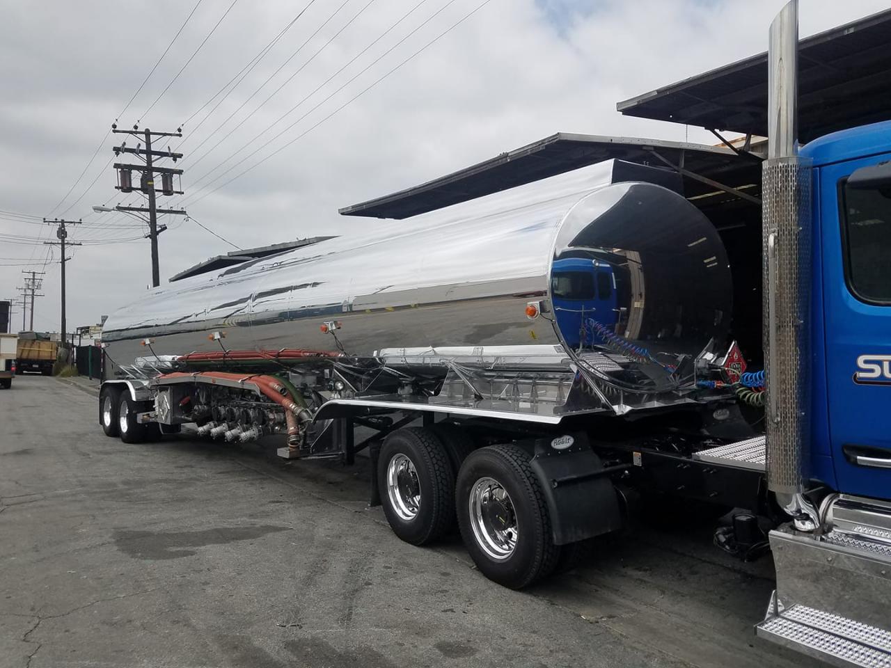Truck Polishing
