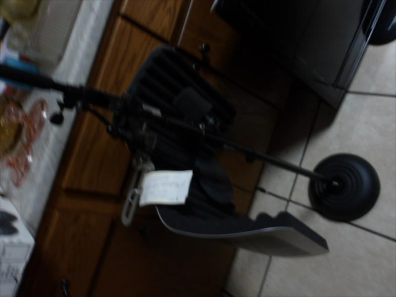 37 Neaumann Mic with stand