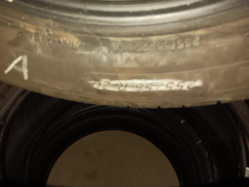 255/55R20 Michelin Defender 2 Tires Set of 4
