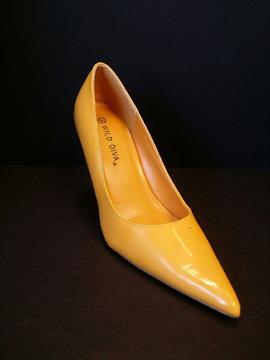 PATENT MUSTARD YELLOW PUMPS WILD DIVA