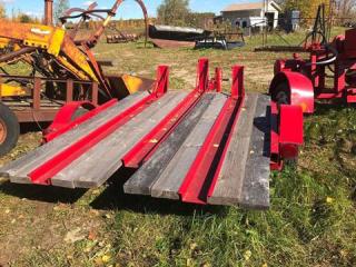 2005 Snowmobile Trailer - Isanti, MN