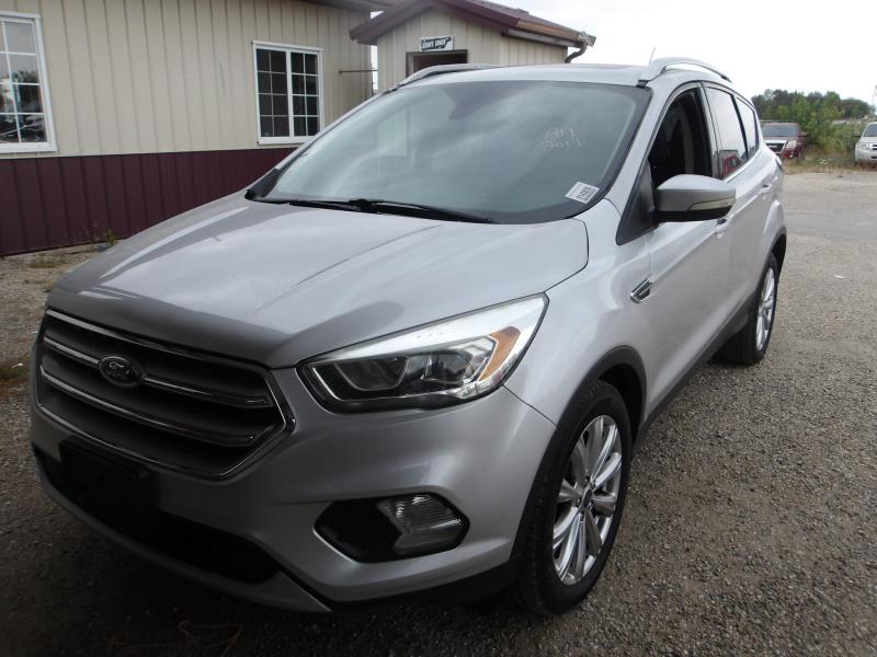 A19 - 2017 Ford Escape Titanium