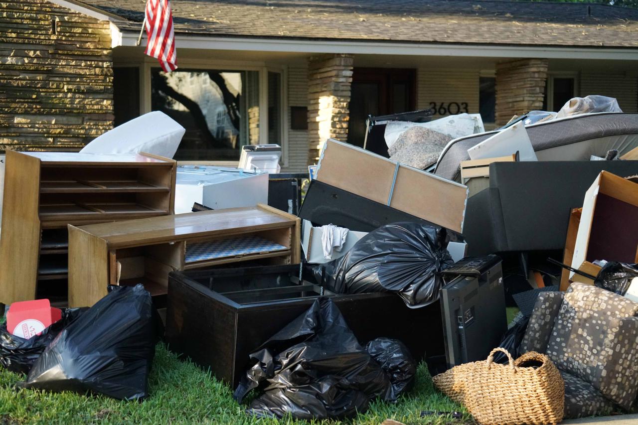 RESIDENTIAL JUNK REMOVAL
