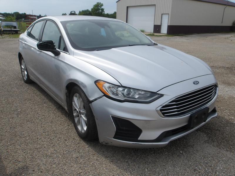 D25 - 2019 Ford Fusion SE
