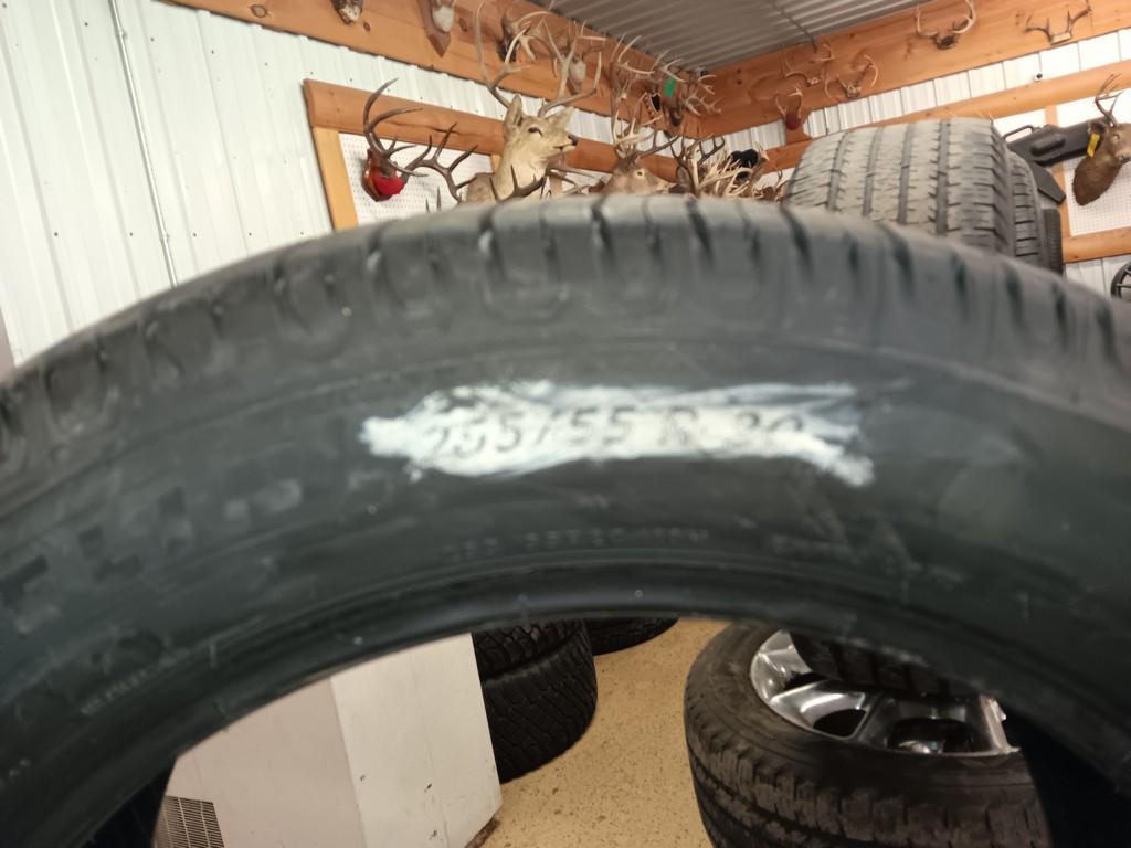 255/55R20 Michelin Defender 2 Tires Set of 4