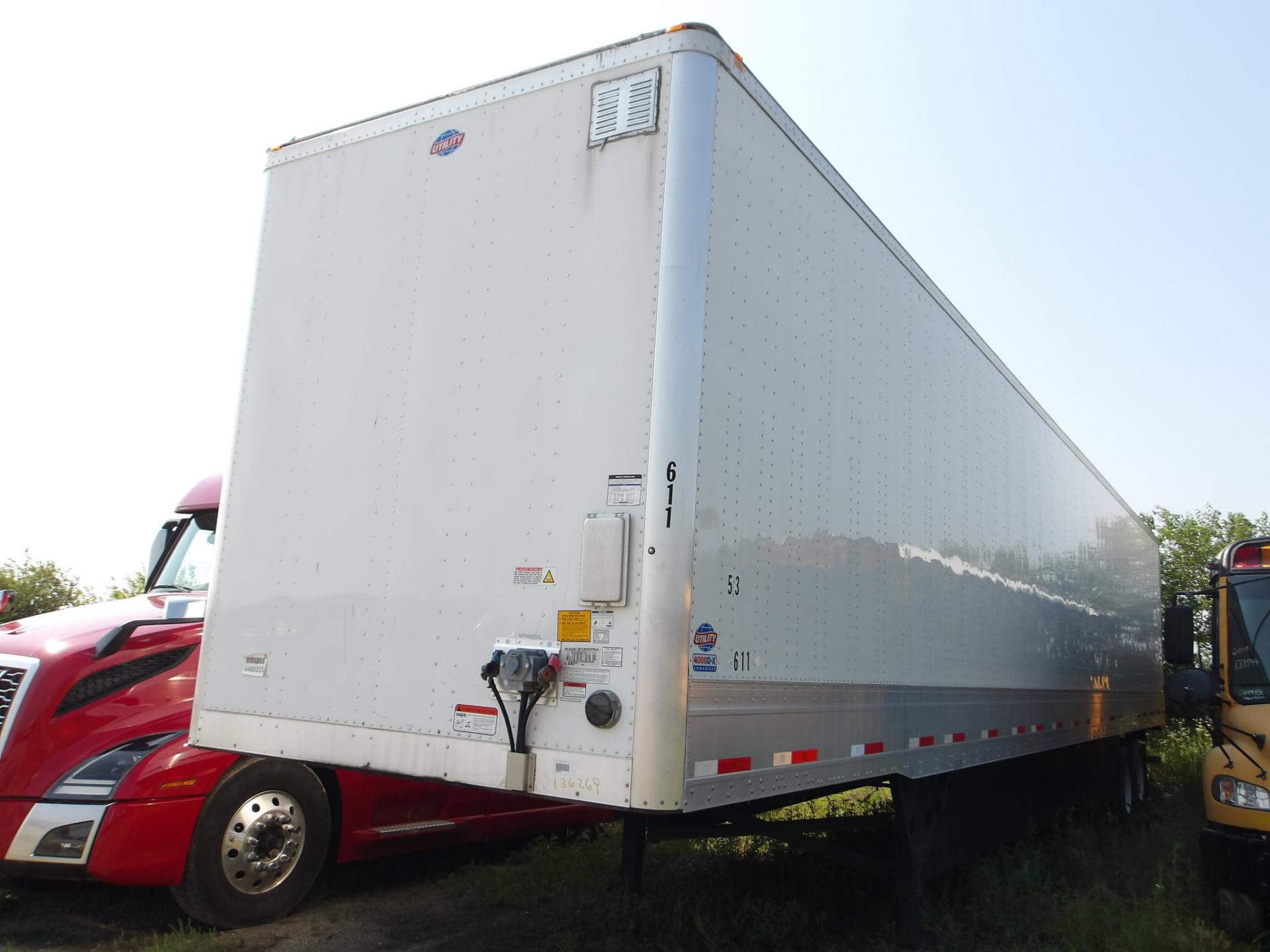 D52 - 2023 Utility Semi Trailer
