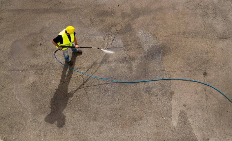 Driveway &amp; Concrete Cleaning