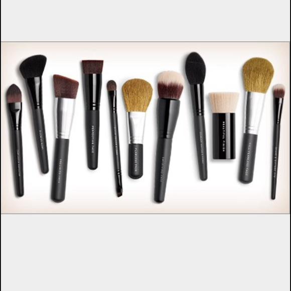 Make-Up Brushes