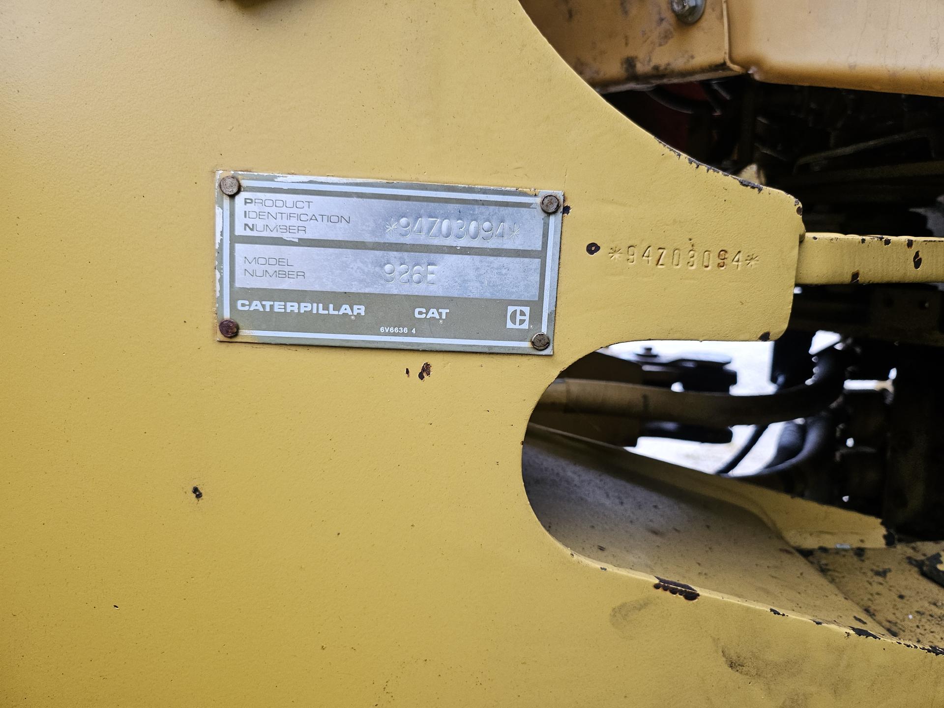 Caterpillar Front Loader