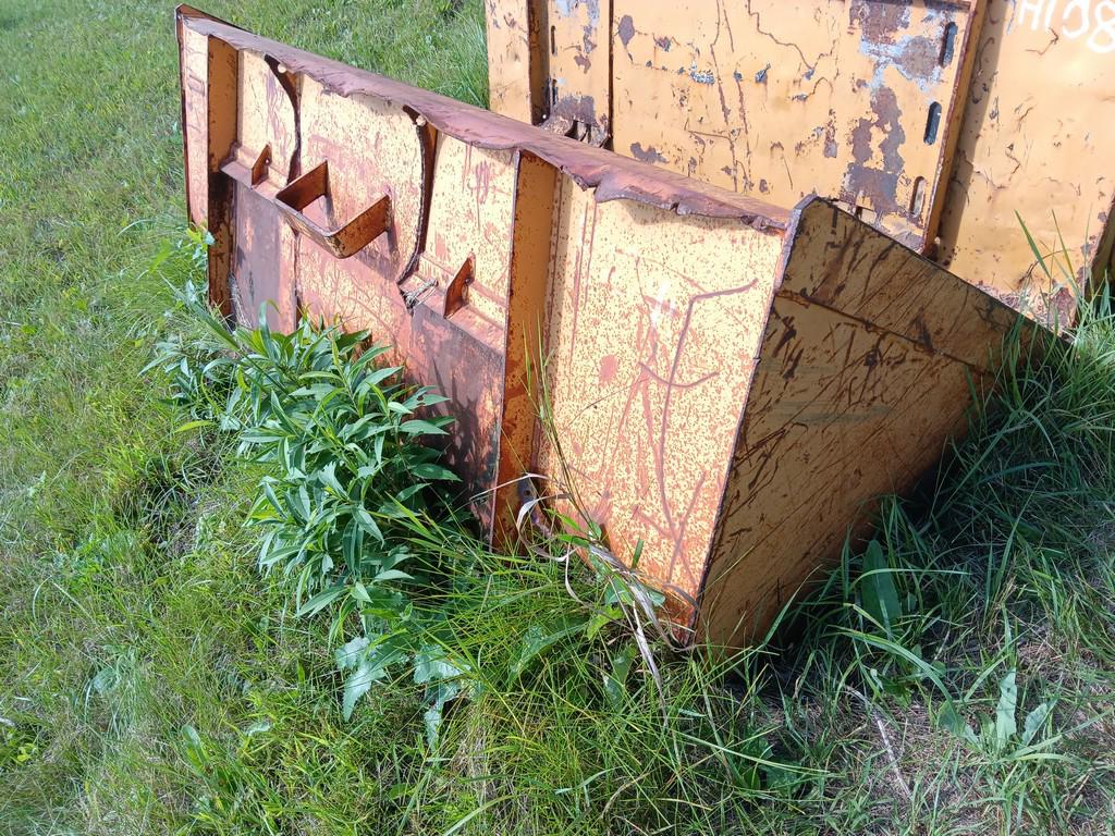 6' Dirt Bucket - Lot # H1091