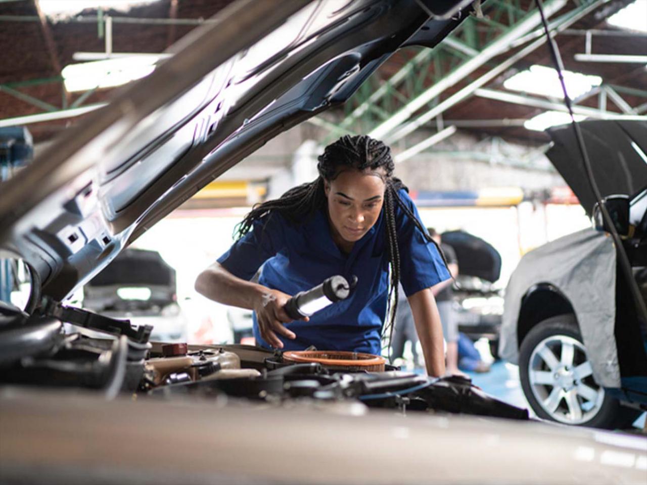 Engine Repairs – Powering Your Journey