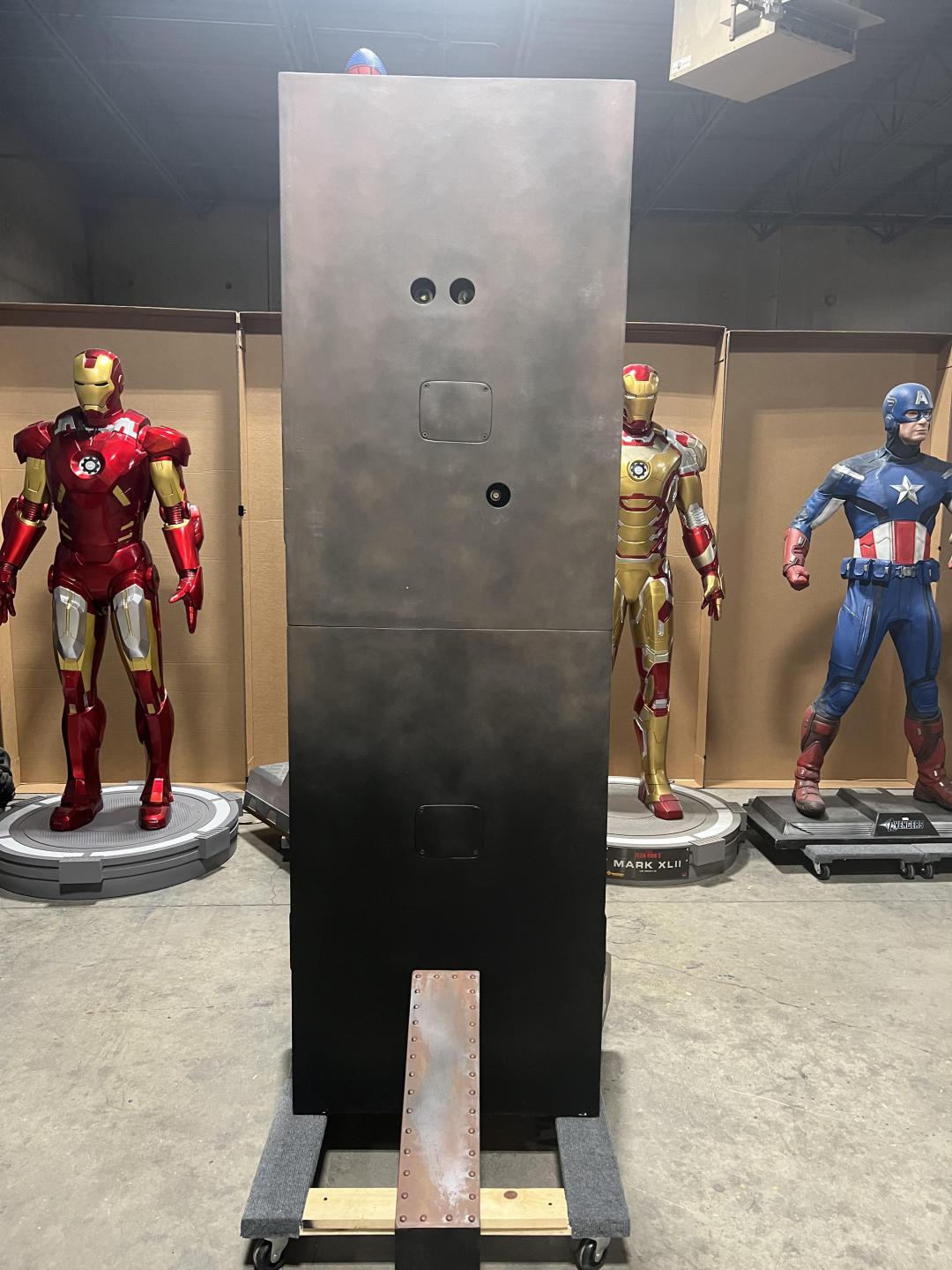 Life Size Marvel Amazing Spiderman 2 with Background Wall