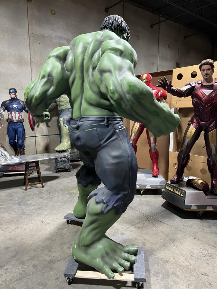 Life Size 2008 Movie Incredible Hulk Theater Display