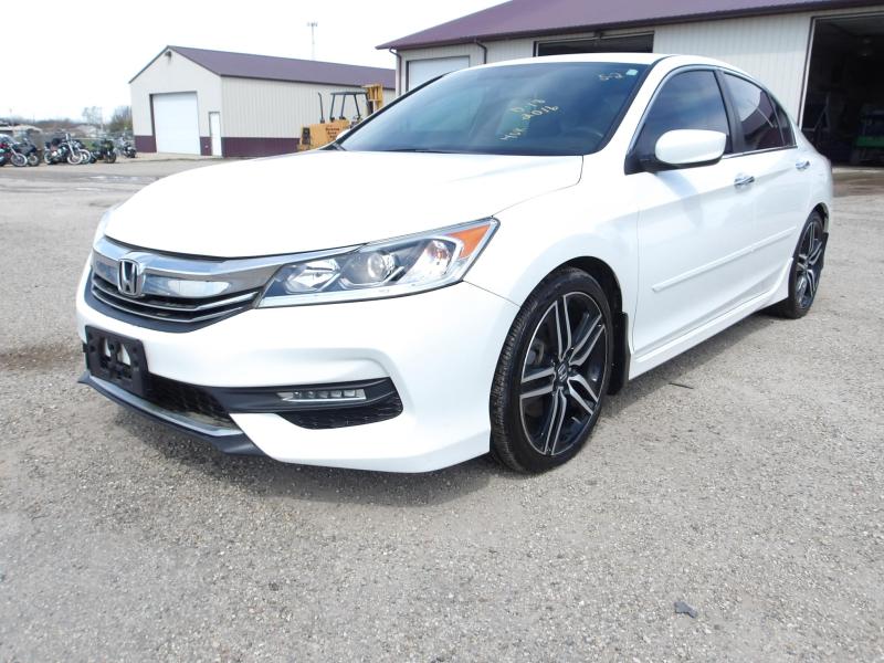 D18 - 2016 Honda Accord Sport