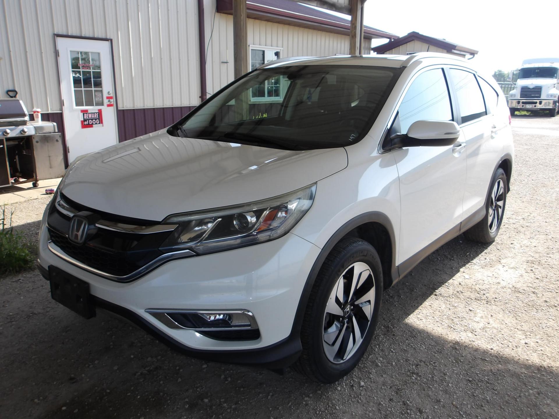 A9 - 2016 Honda CR-V Touring