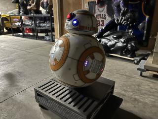 Star Wars Sideshow The Force Awakens BB-8 with Lights and Sound