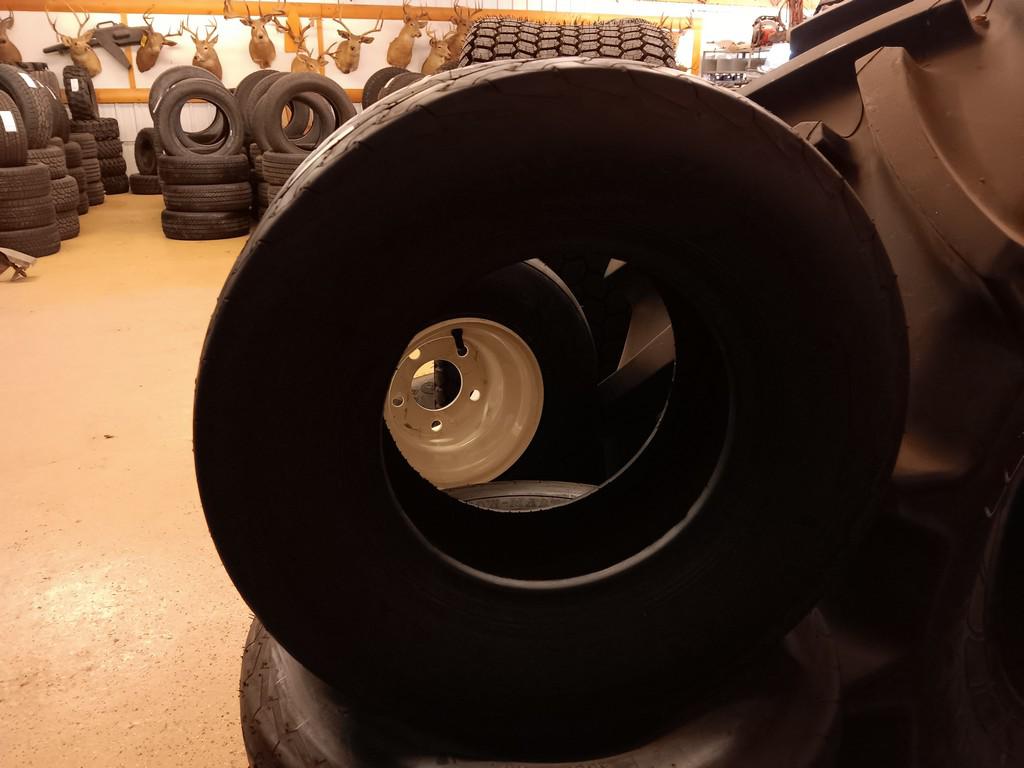 Tow-Master trailer tires 20.5x8.0-10 or 205-65D10 Each