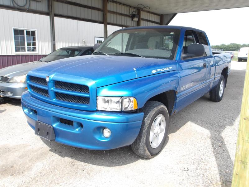 A40 - 2000 Dodge Ram 1500