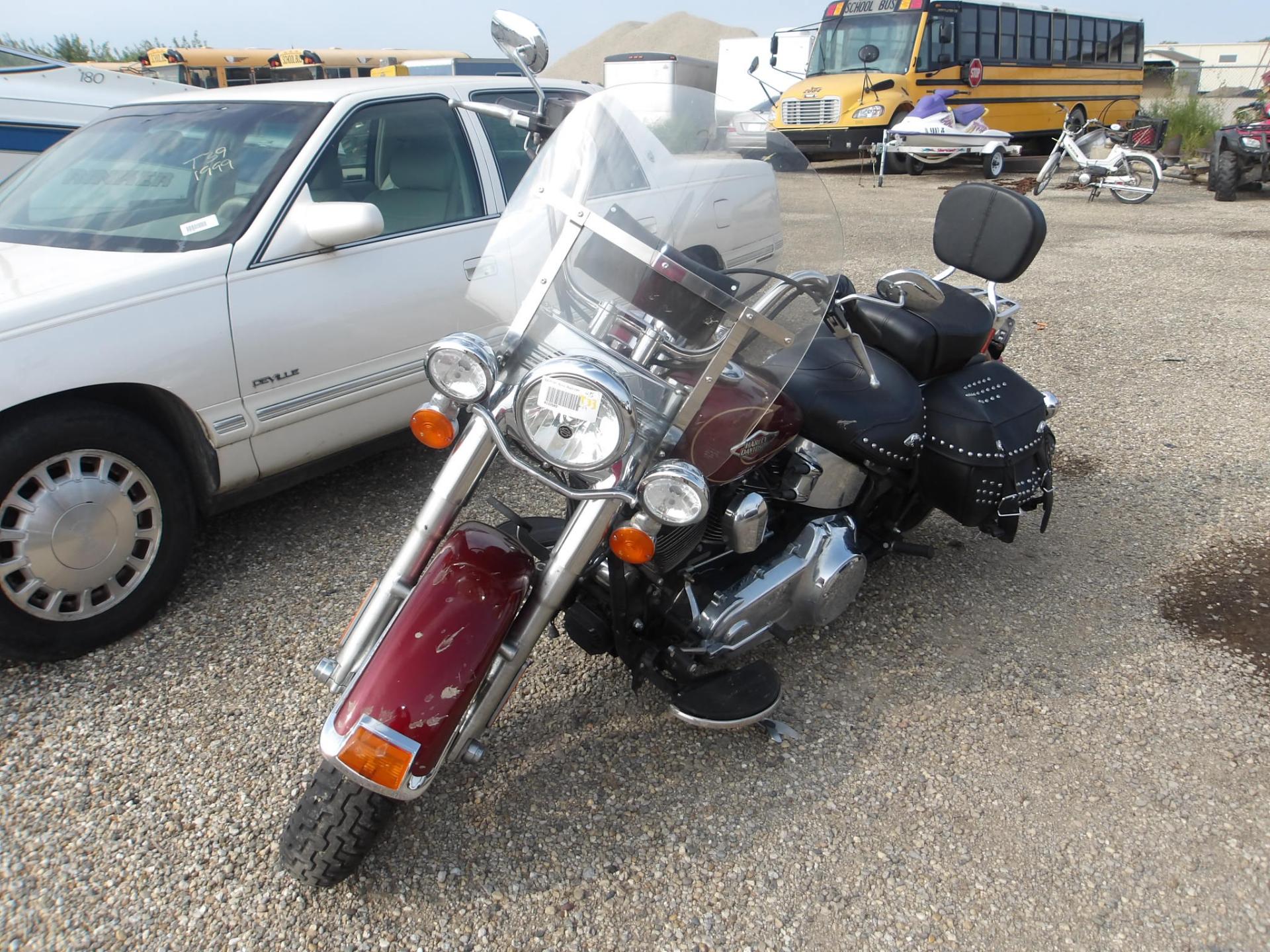T33 - 2009 Harley - Davidson FLSTCI