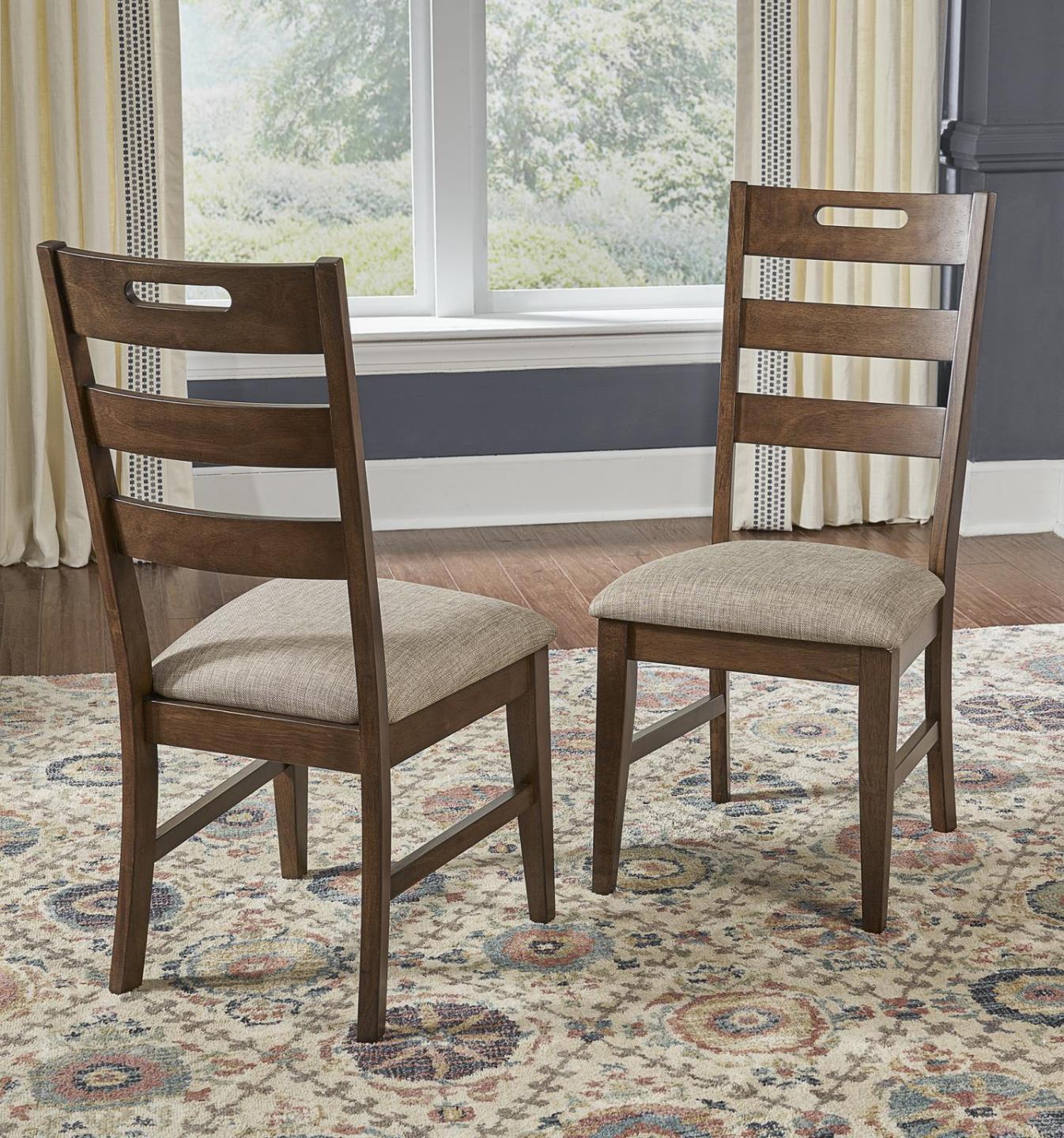LADDERBACK CHAIR