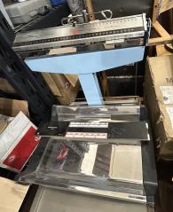 Mechanical Infant Scale